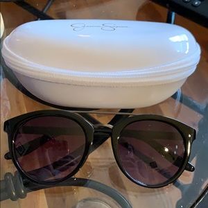 Jessica Simpson Round Black Sunglasses
